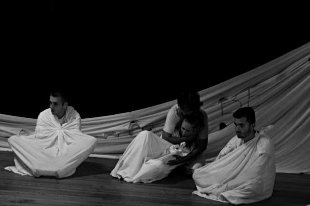 Cross the threshold and play the complexity: emotions for use